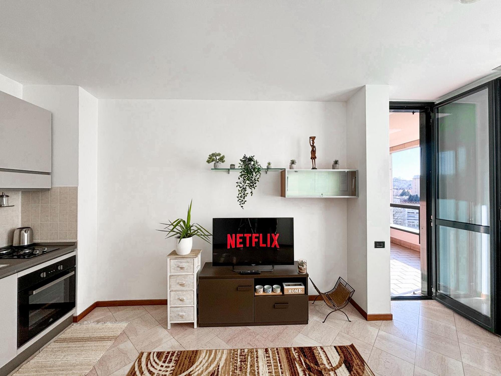 Apartmán Bilocale Con Terrazzo E Box Auto Su Richiesta Como Exteriér fotografie
